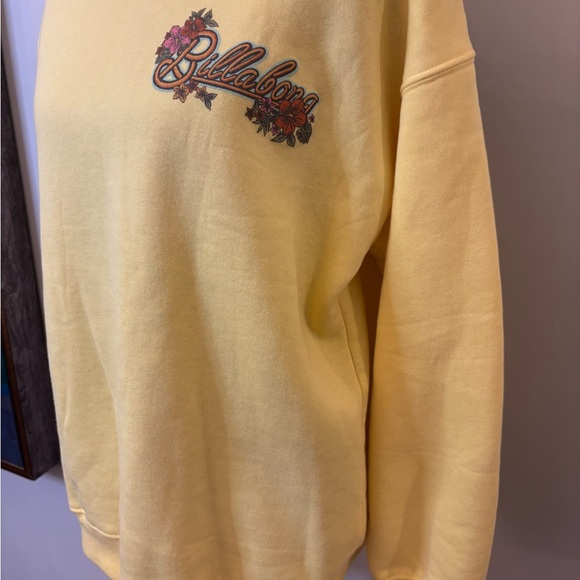 Set of Two Billabong Women's Floral Crew Neck Sweaters - Yellow and Olive - Picture 2 of 10